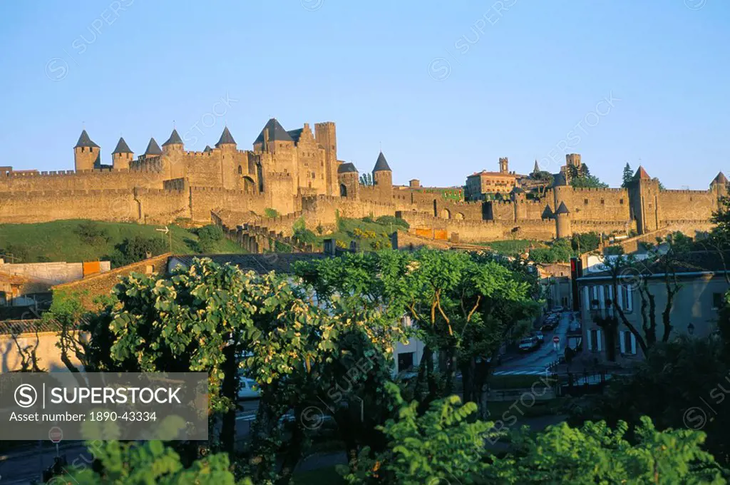 The medieval city of Carcassonne, UNESCO World Heritage Site, Aude, Languedoc Roussillon, France, Europe