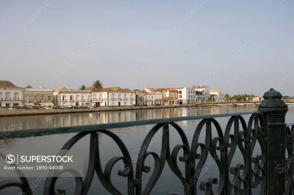 The town of Tavira lies along both sides of the River Gilao, Algarve, Portugal, Europe
