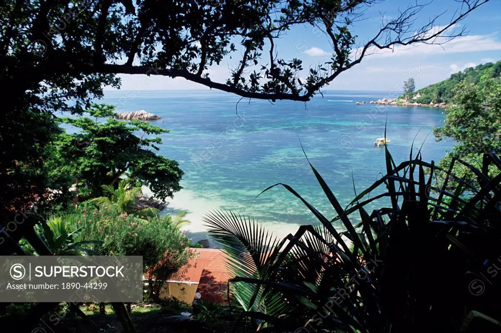 Anse Lazio, Chevalier Bay, northwest coast, island of Praslin, Seychelles, Indian Ocean, Africa