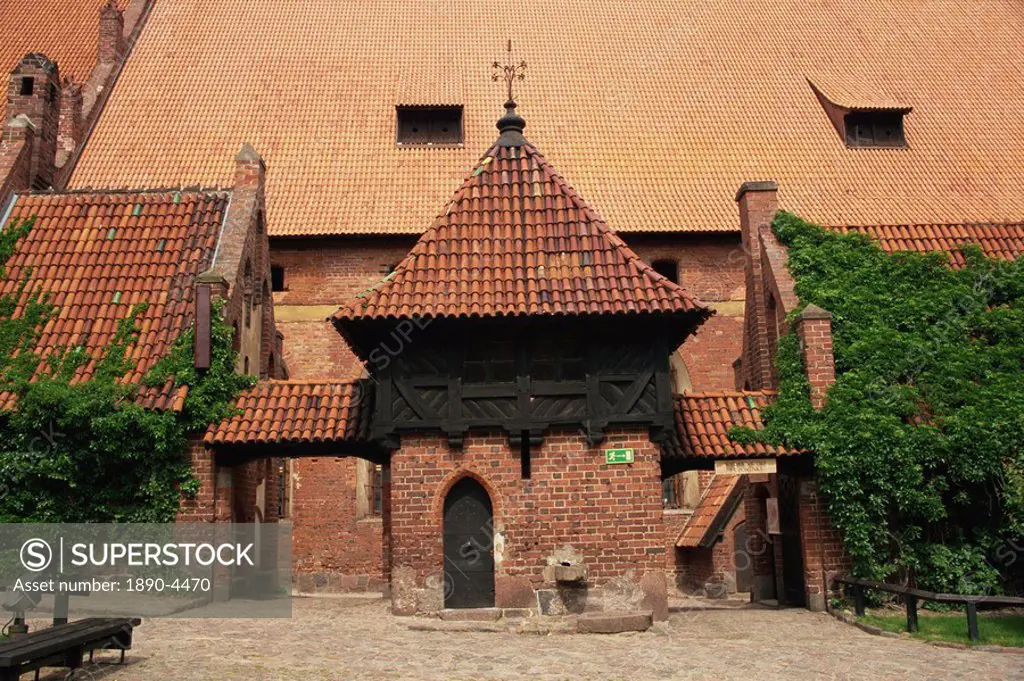 Castle dating from the 13th century, Malbork, UNESCO World Heritage Site, Pomerania, Poland, Europe