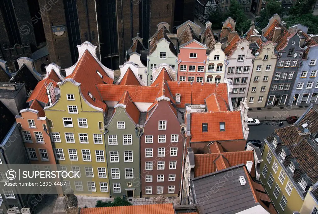Gables and painted facades of Hanseatic Gdansk, Gdansk, Pomerania, Poland, Europe