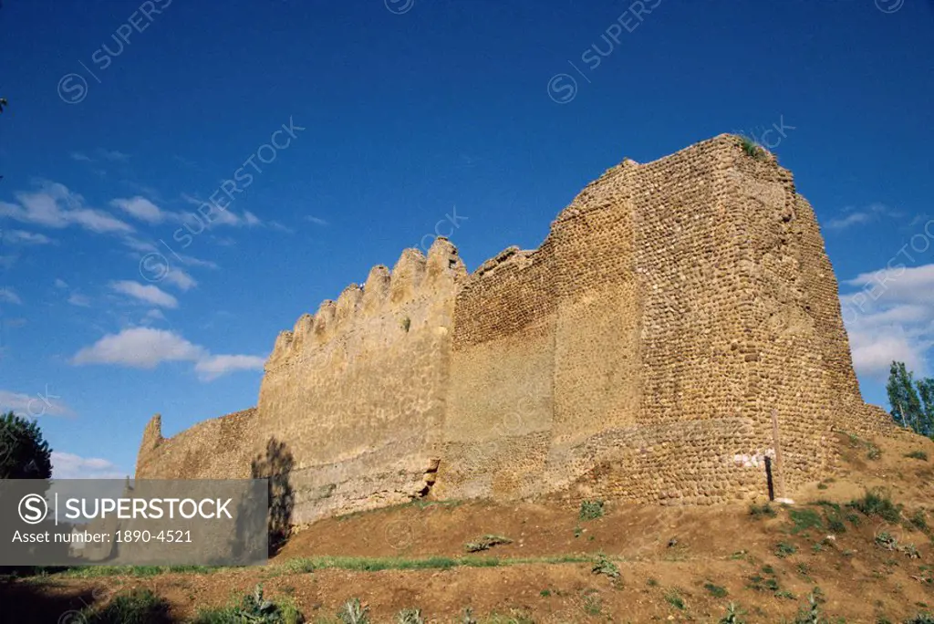 Roman walls, Mansilla de las Mulas, Leon, Spain, Europe