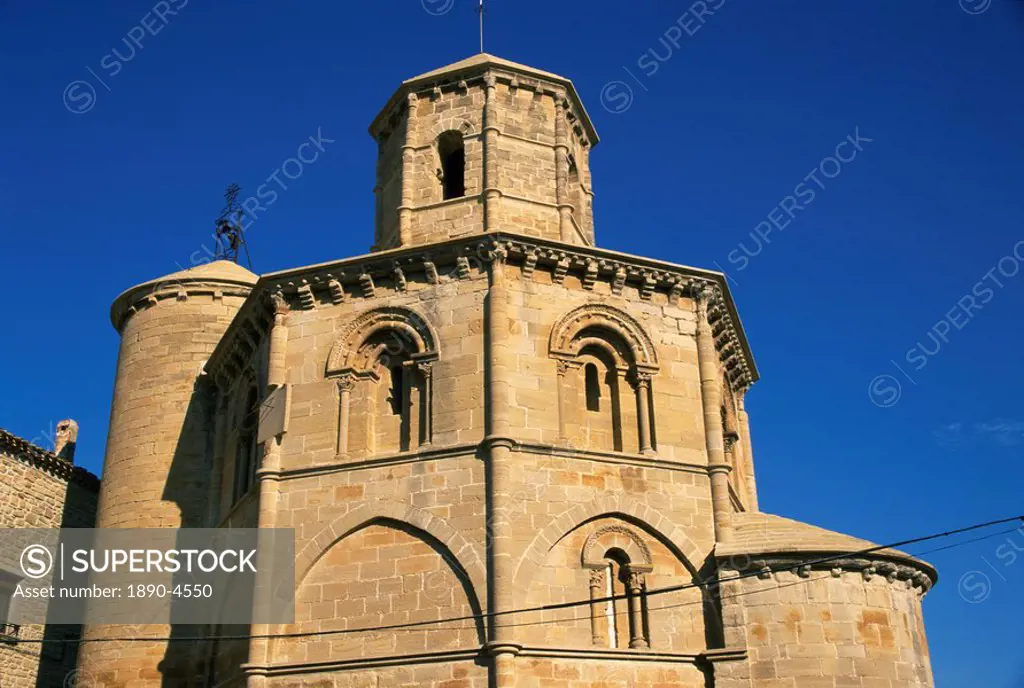 Romanesque church of the Holy Sepulchre, dating from the 12th century, Torres del Rio, Camino, Navarre, Spain, Europe