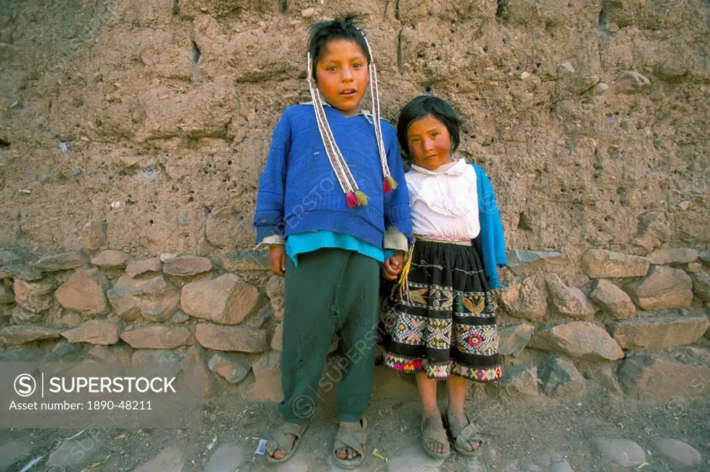 Two children, Cuzco, Peru, South America