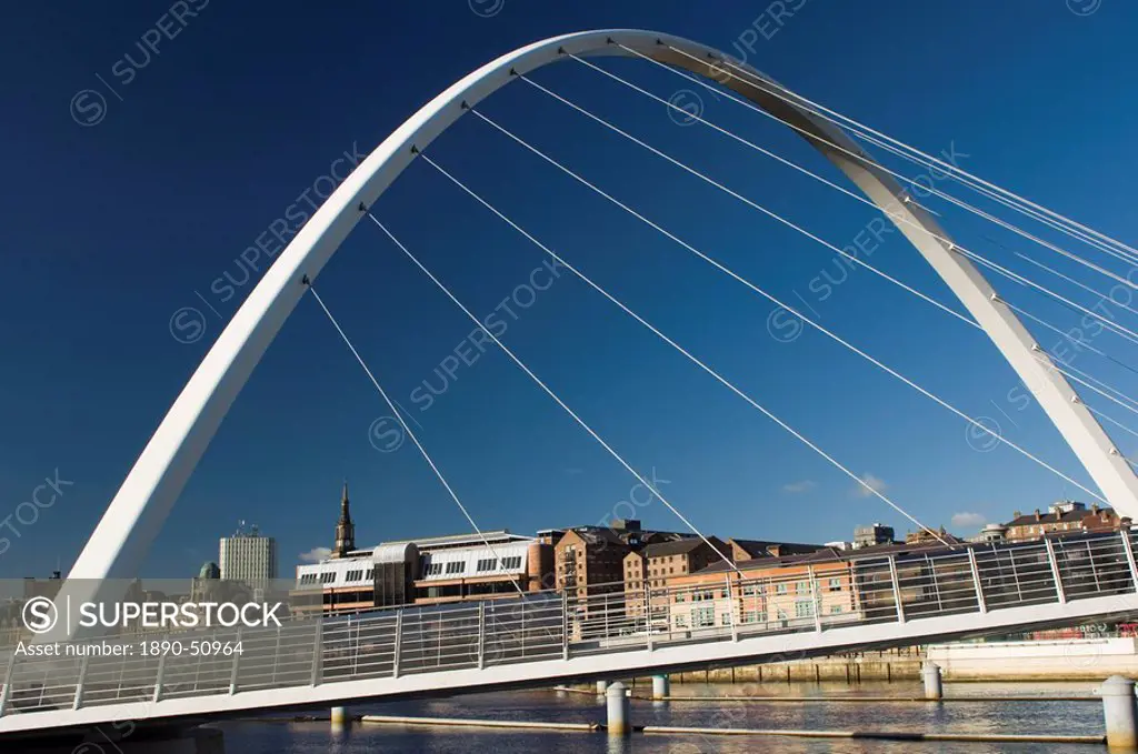 Gateshead Centenary Footbridge, Newcastle upon Tyne, Tyneside, England, United Kingdom, Europe