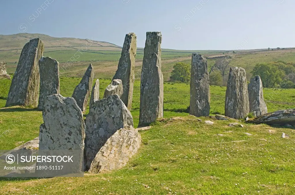 Chambered cairn dating from 2000 BC at Cairnholy near Creetown, the opened burial chamber is in the foreground with the Sentinel Stones behind, Dumfri...