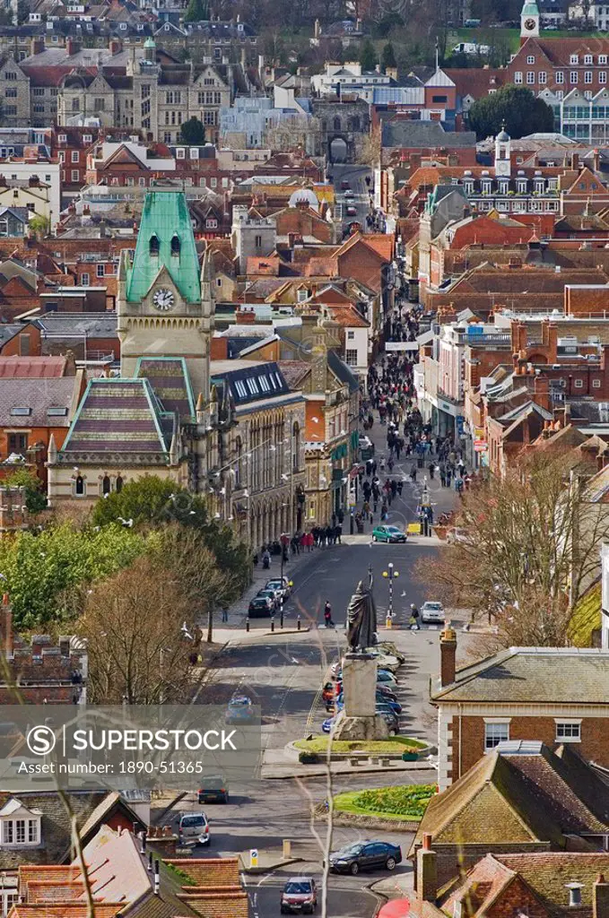 The High Street with Town Hall and King Alfred´s statue, Winchester, Hampshire, England, United Kingdom, Europe