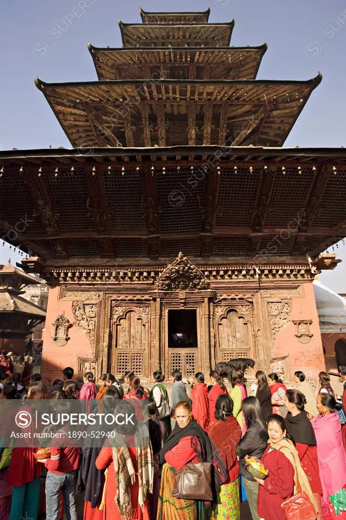 Hindu temple with a five storey pagoda roof built in 1392, Kumbeshwar temple, Patan, Kathmandu, UNESCO World Heritage Site, Nepal, Asia