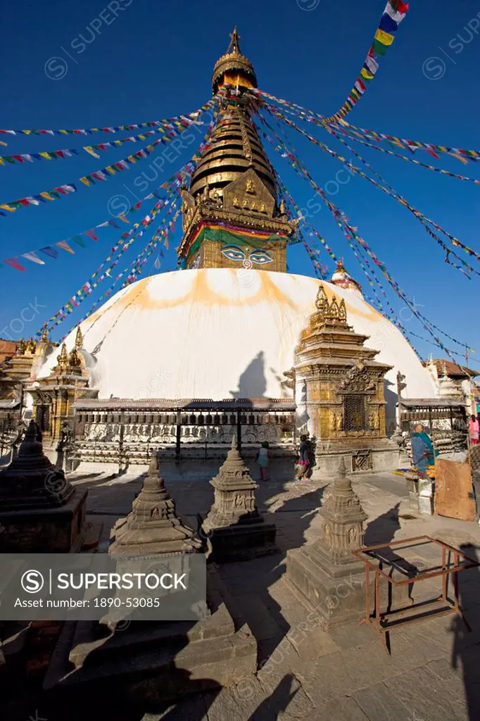 Buddhist stupa, Swayambhu Swayambhunath, UNESCO World Heritage Site, Kathmandu, Nepal, Asia