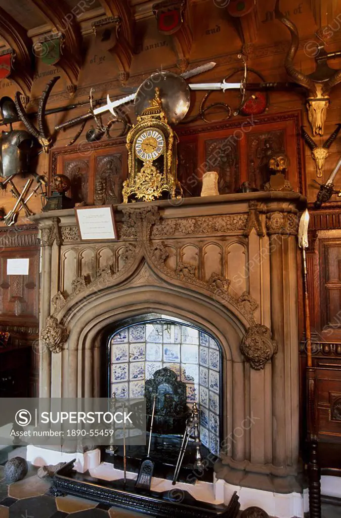 Fireplace in the entrance hall, in the house built to Sir Walter Scott´s plan and where the writer lived from 1812 until his death 20 years later, Abb...