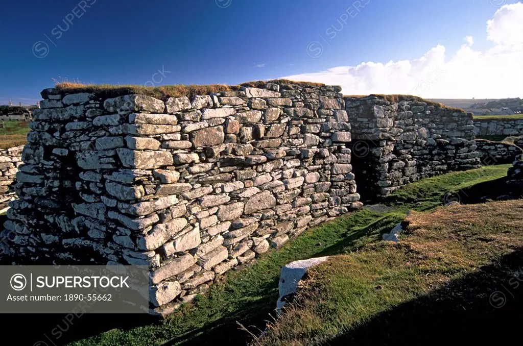 The blockhouse guarding the entrance, Clickhimin broch fortified tower, Lerwick, Mainland, Shetland Islands, Scotland, United Kingdom, Europe