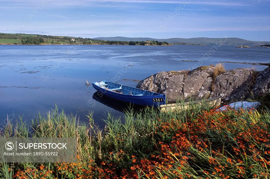 Tranquil Bay and boat near Adrigole, Beara peninsula, County Cork, Munster, Republic of Ireland, Europe