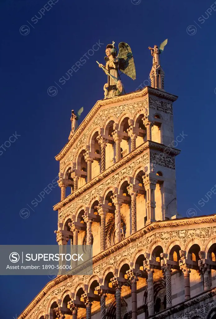 Chiesa di San Michele in Foro, Romano_Pisan style dating from between the 11th and 14th centuries, Lucca, Tuscany, Italy, Europe