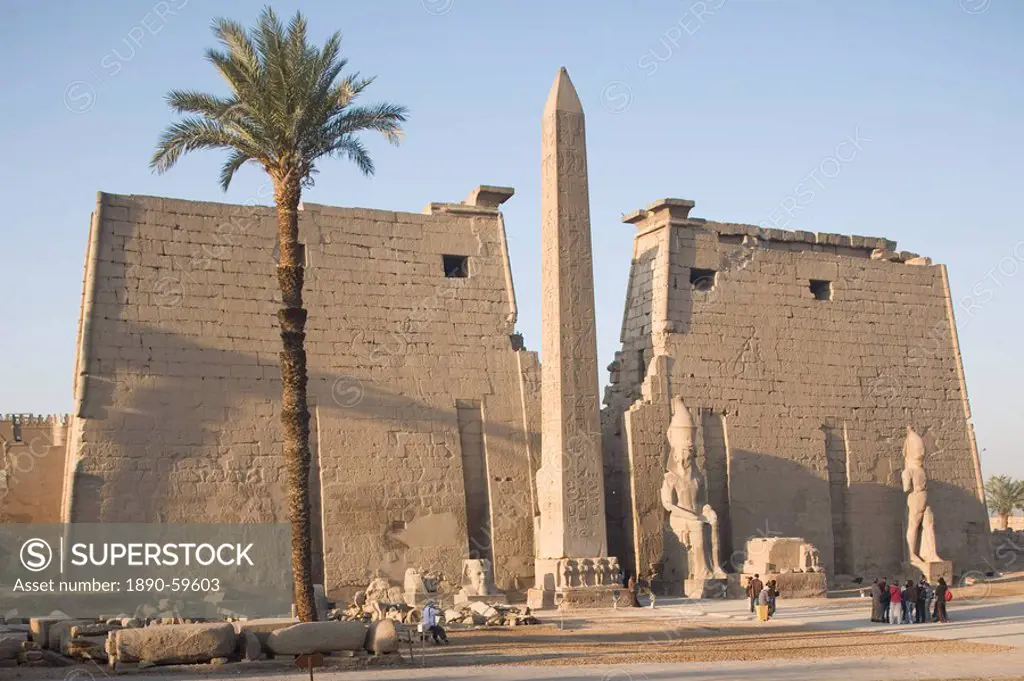 Obelisk and Pylon of Ramesses II, Luxor Temple, Luxor, Thebes, UNESCO World Heritage Site, Egypt, North Africa, Africa