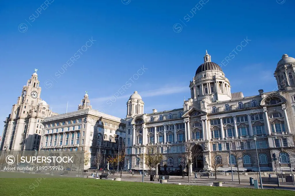 Royal Liver Building, Cunard Building, Mersey Docks and Harbour Board, the Three Graces, UNESCO World Heritage Site, Liverpool, Merseyside, England, U...