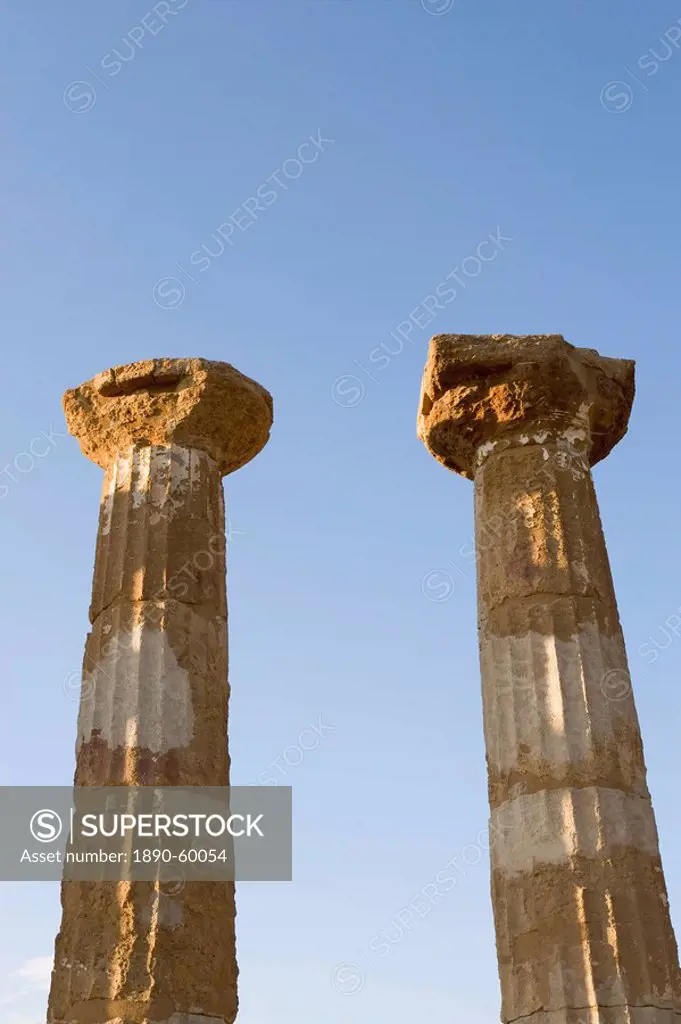 Temple of Heracles, Valley of the Temples Valle dei Templi, Agrigento, UNESCO World Heritage Site, Sicily, Italy, Europe