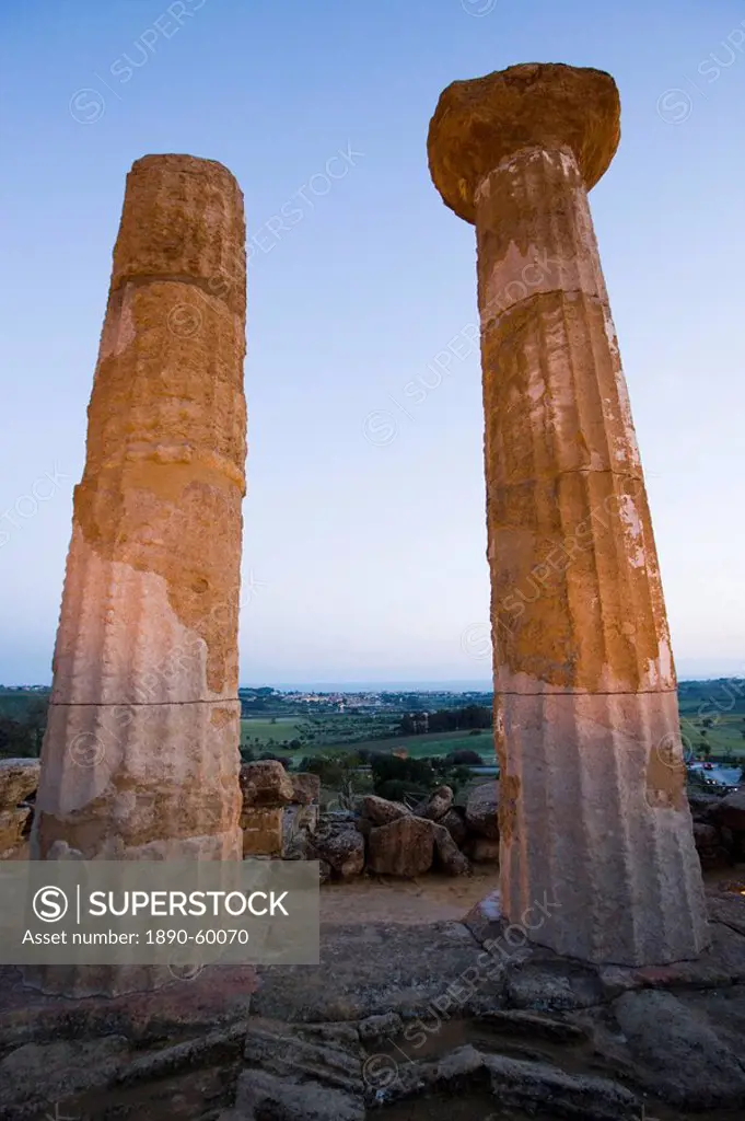 Temple of Heracles, Valley of the Temples Valle dei Templi, Agrigento, UNESCO World Heritage Site, Sicily, Italy, Europe