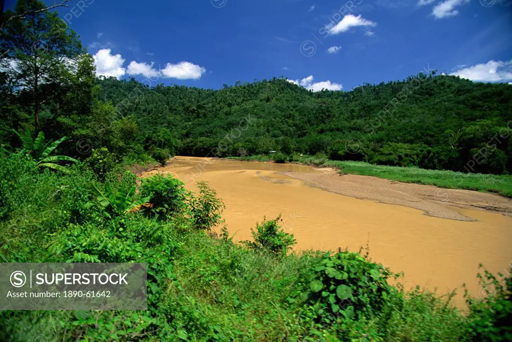 The Padas River near Tenoa, muddy as a result of erosion due to logging, Sabah, Malaysia, Southeast Asia, Asia