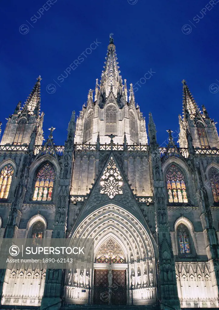 Exterior of the Christian cathedral facade in the evening, Barcelona, Catalonia Cataluna Catalunya, Spain, Europe