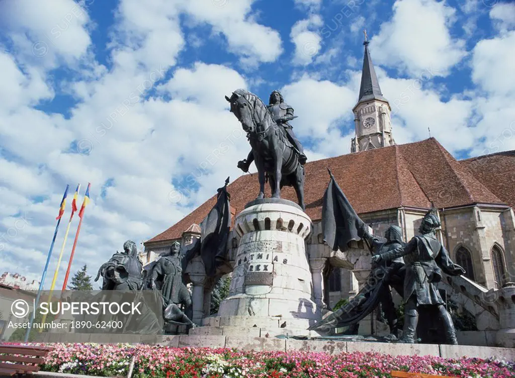 Equestrian statue of Matyas Corvinus, Hungarian king between 1458 and 1490, trampling the banner of the Turks, Piata Uniri, Cluj, North West Transylva...