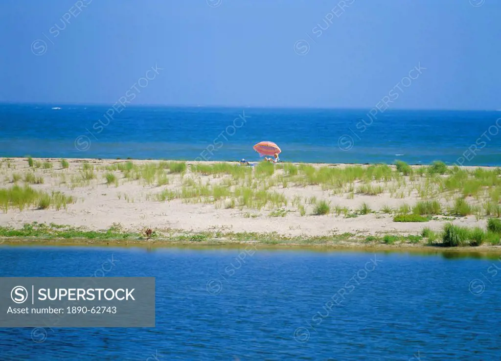 Beach and sea in Wasque Wildlife Refuge, Chappaquidick Island, Martha´s Vineyard, Massachusetts, USA