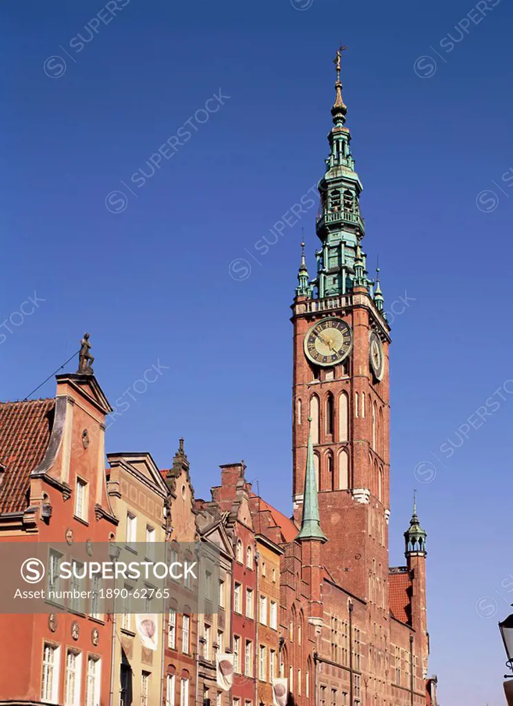 The old town hall and Old Town, Gdansk, Poland, Europe