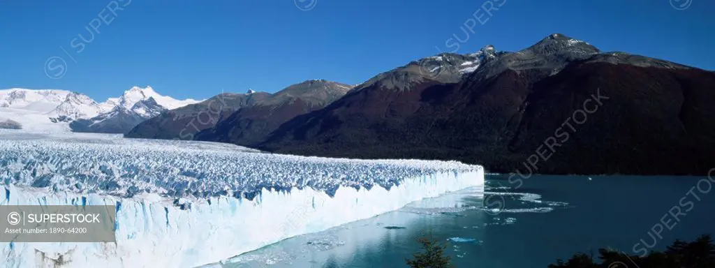 Perito Moreno glacier and Andes mountains, Parque Nacional Los Glaciares, UNESCO World Heritage Site, El Calafate, Argentina, South America