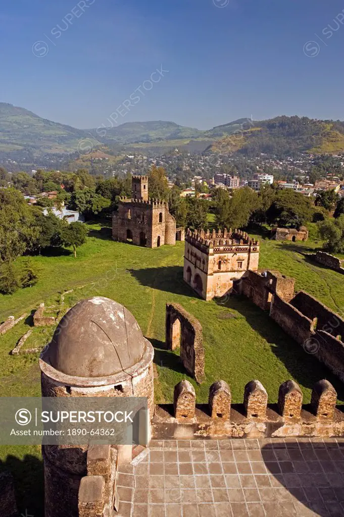 View over Gonder and the Royal Enclosure from the top of Fasiladas´ Palace, Gonder, Gonder region, Ethiopia, Africa