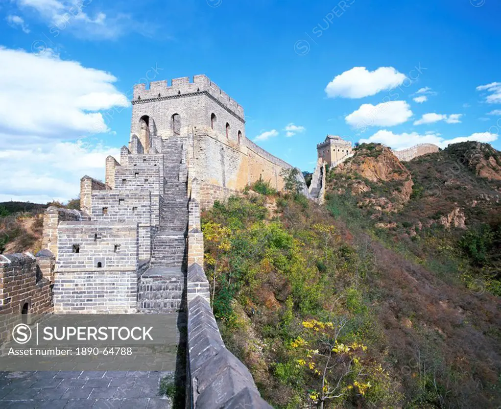 Elevated panoramic view of the Jinshanling section, Great Wall of China, UNESCO World Heritage Site, near Beijing, China, Asia