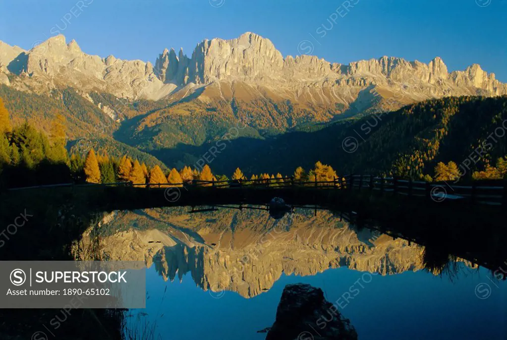 Mountain reflections, Rosengartengrupp, Dolomites, Trentino_Alto Adige, Italy, Europe