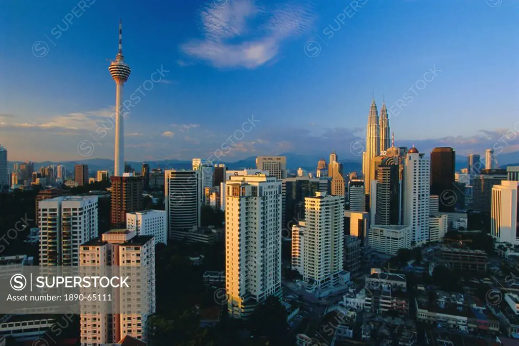 City skyline including the Petronas Building, the world´s highest building, Kuala Lumpur, Malaysia