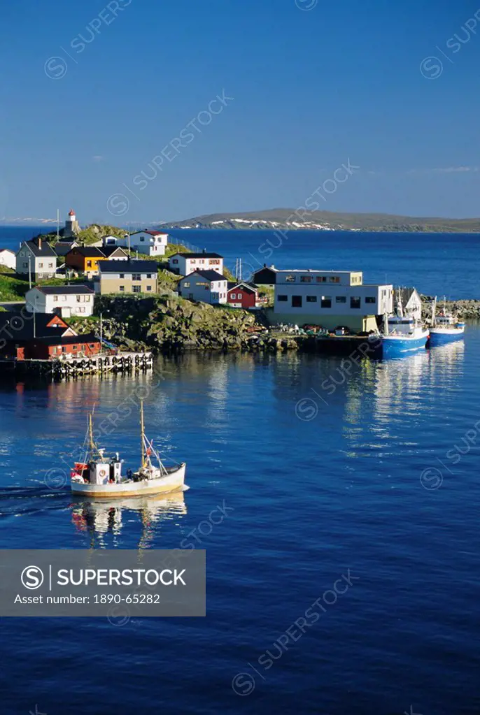 The world´s northernmost town, Honningsvag, coastal Finnmark, Norway, Scandinavia, Europe