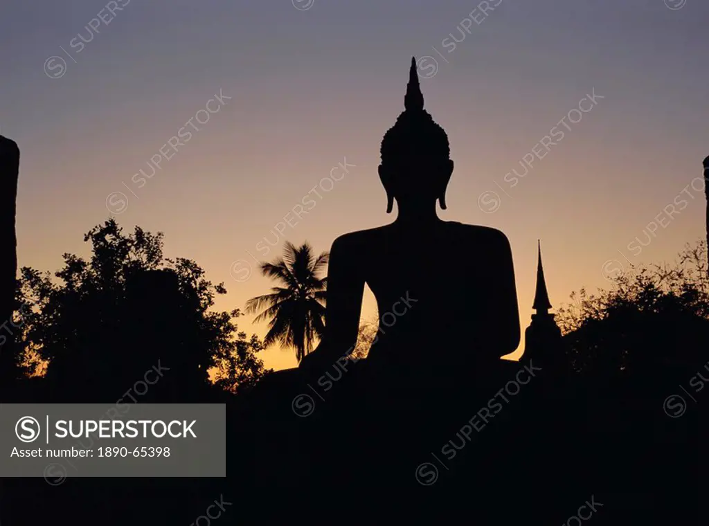 Buddha statue in the historical park, Old Sukothai / Muang Kao, Sukothai, Thailand, Asia