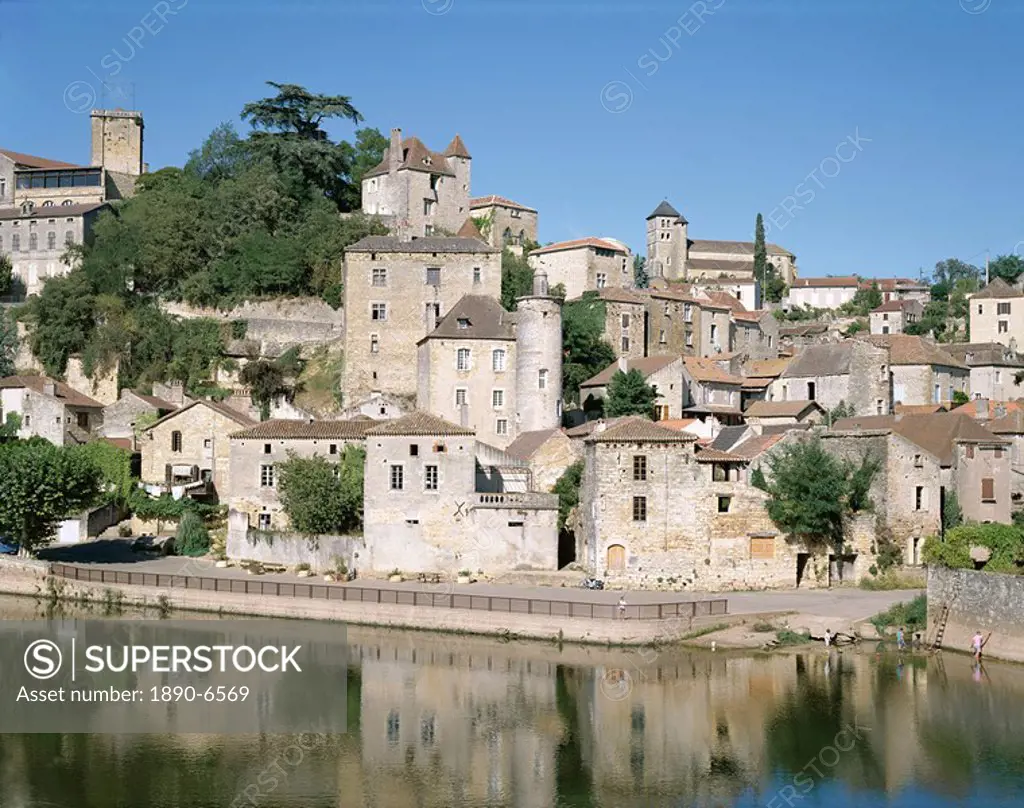 Puy d´Eveque and River Lot, Lot, Aquitaine, France, Europe