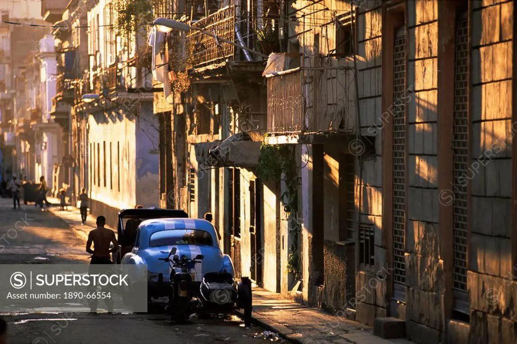 Street scene in evening light, Havana, Cuba, West Indies, Central America