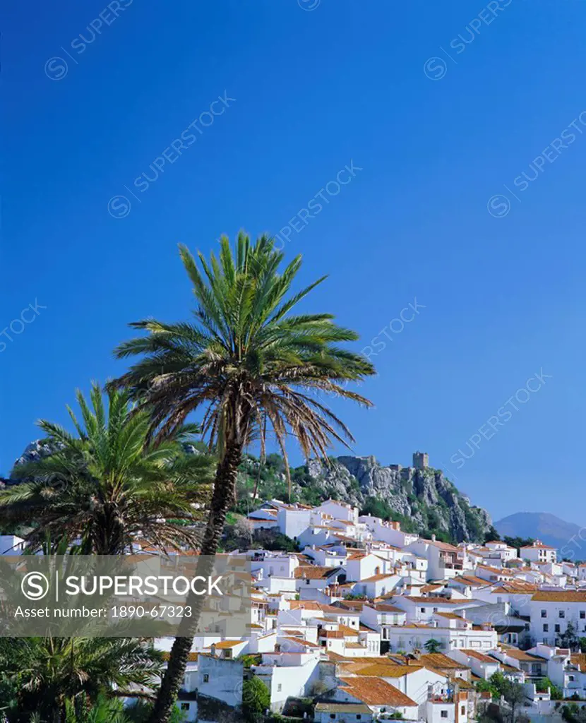 Gaucin, one of Andalucia´s many white towns, Andalucia, Spain