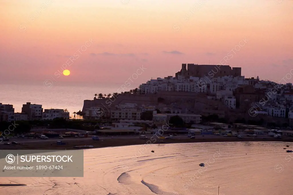 Sunrise over the citadel and castle, Peniscola, Costa del Alzahar, Valencia, Spain, Mediterranean, Europe