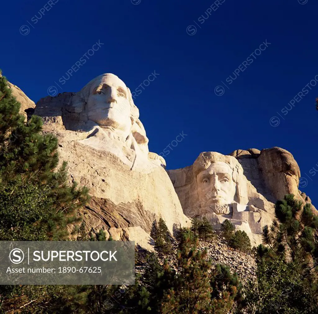 Heads of Presidents Washington and Lincoln, Mount Rushmore National Memorial, Black Hills, South Dakota, United States of America, North America
