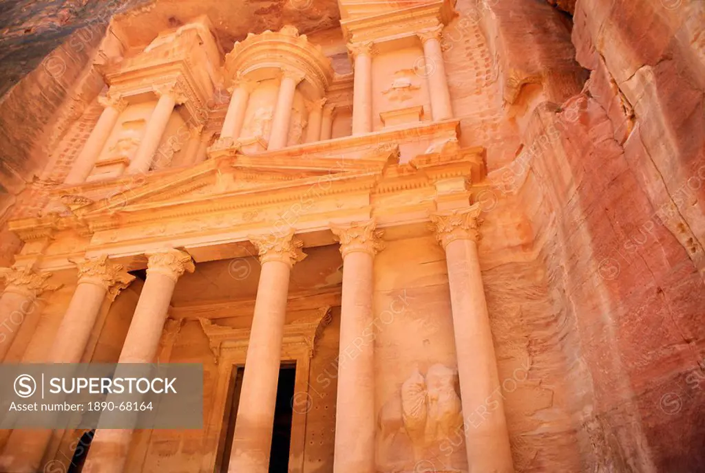Facade of the Treasury El Kazneh, Nabatean archaeological site, Petra, UNESCO World Heritage Site, Jordan, Middle East