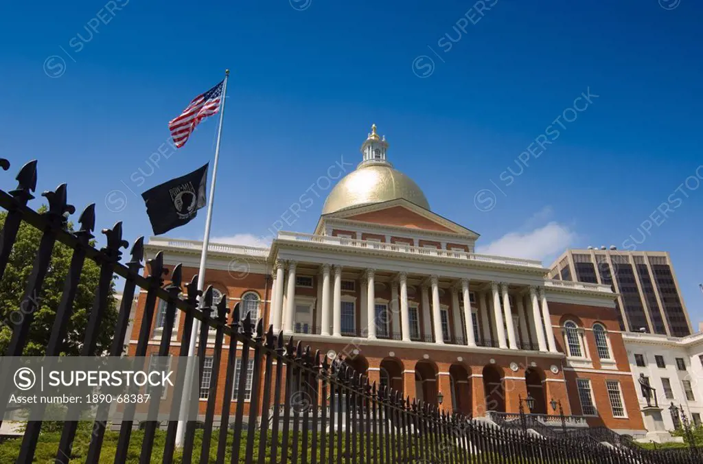 The Massachusetts State House, 1798, designed by Charles Bulfinch, Boston, Massachusetts, USA