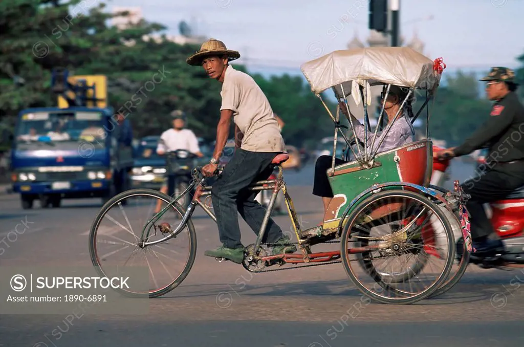 Samlor, pedicab taxi, Vientiane, Laos, Indochina, Southeast Asia, Asia
