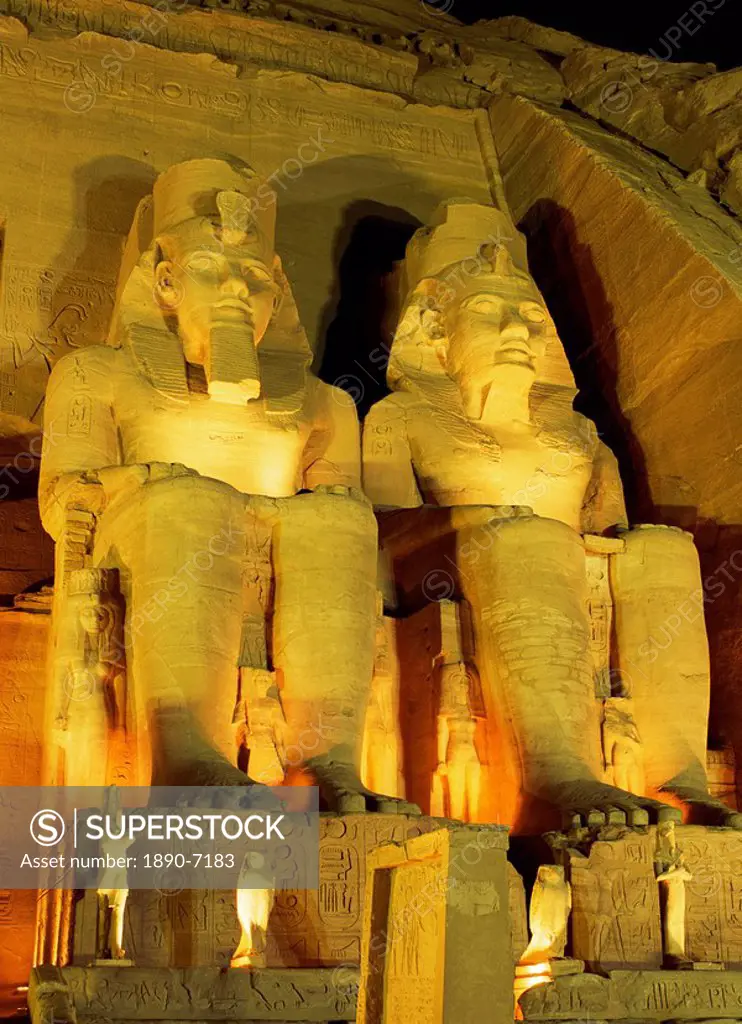 Statues of Ramses II, Abu Simbel, UNESCO World Heritage Site, Nubia, Egypt, North Africa, AFrica