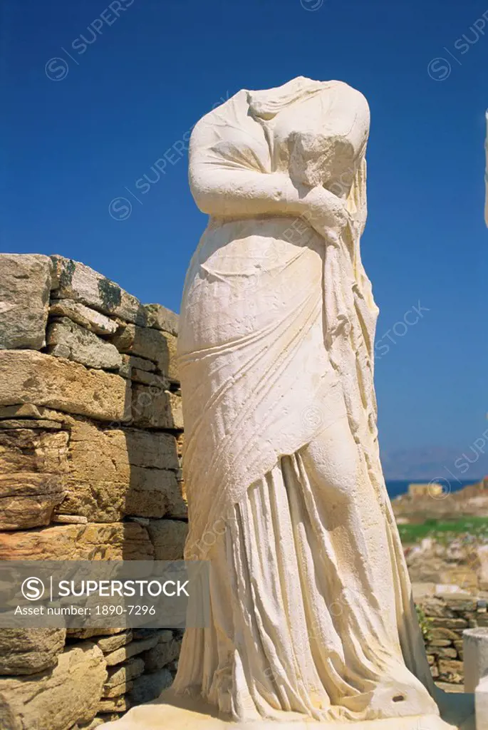 Headless statue of Cleopatra, Delos, UNESCO World Heritage Site, Cyclades Islands, Greek Islands, Greece, Europe