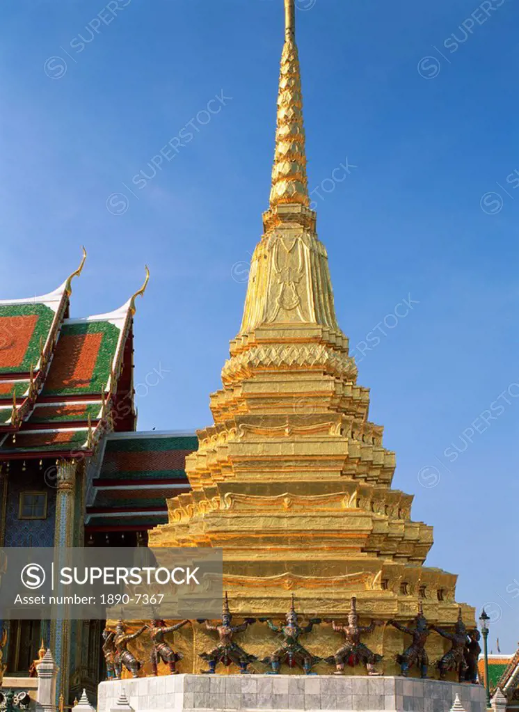 A gold covered chedi in the Grand Palace in Bangkok, Thailand, Southeast Asia, Asia