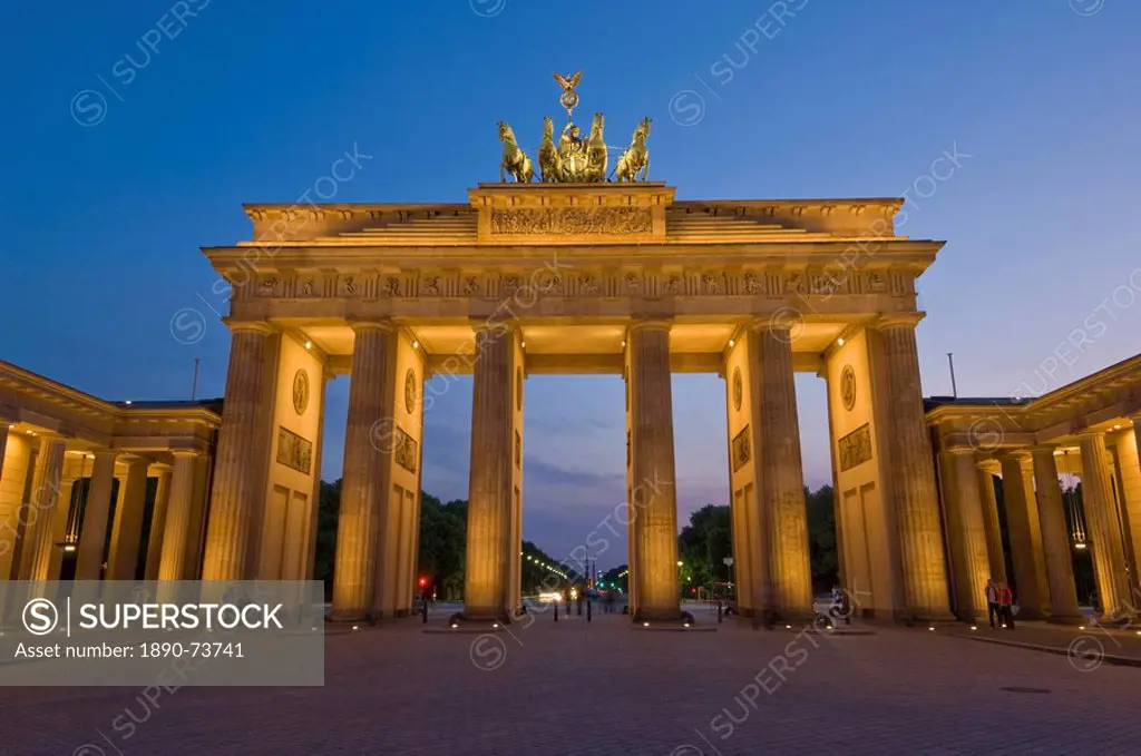 The Brandenburg Gate with the Quadriga winged victory statue on top illuminated at night, Pariser Platz, Berlin, Germany, Europe