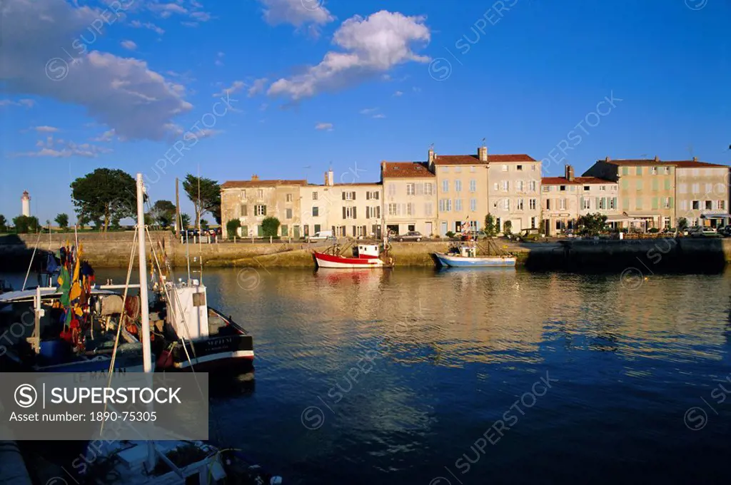 The harbour and Quai Clemenceau Clemenceau Quay, Saint Clement St. Clement village, Ile de Re, Charente Maritime, France, Europe