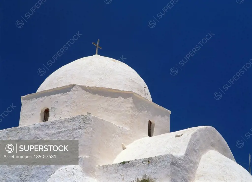Close_up of white dome of the church of St. Anthony, the Chora, on Folegandros, Cyclades, Greek Islands, Greece, Europe