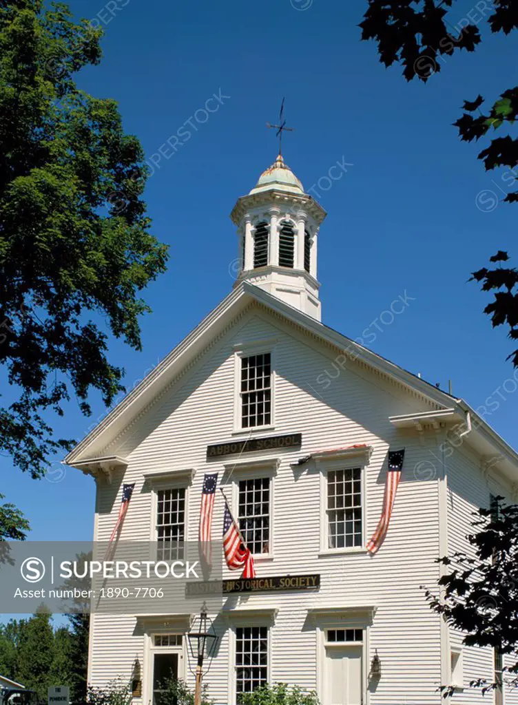 Colonial style building, Castine Historical Society, Castine, Maine, New England, United States of America, North America