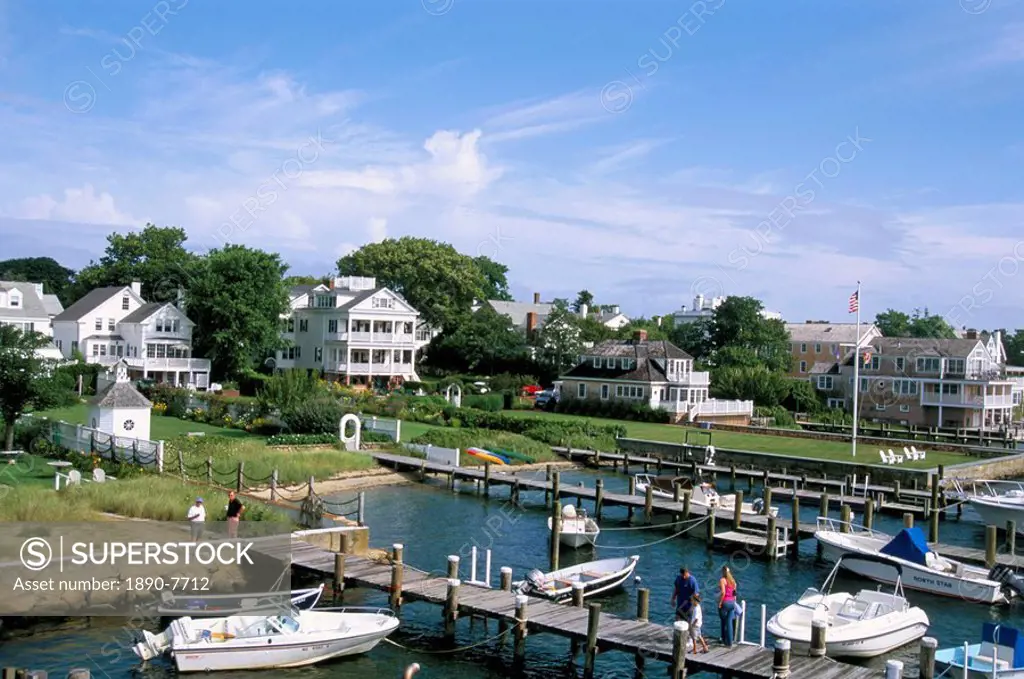 The harbour in Edgartown, Martha´s Vineyard, Massachusetts, New England, United States of America, North America