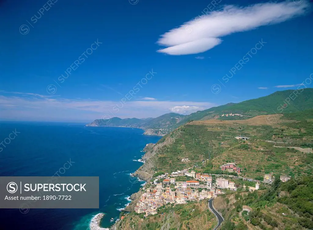 Aerial view of town of Riomaggiore, Cinque Terre, UNESCO World Heritage Site, Liguria, Italy, Europe